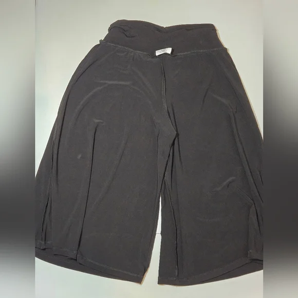 Amy Wear Black Dress Wide Leg Capri Pants - Picture 5 of 8